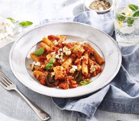 Halloumi & Arrabbiata Pasta Bake